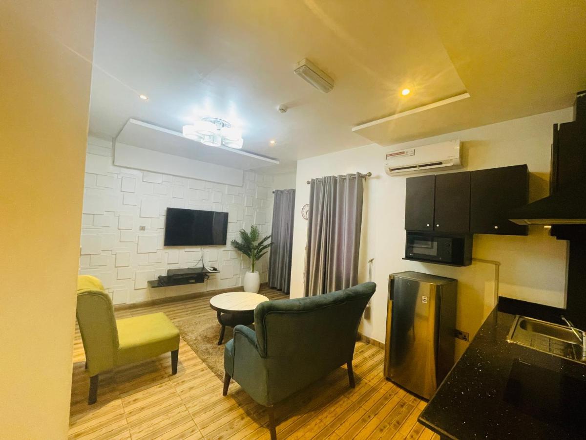 James Court Hotel & Luxury Apartments Лекки Экстерьер фото