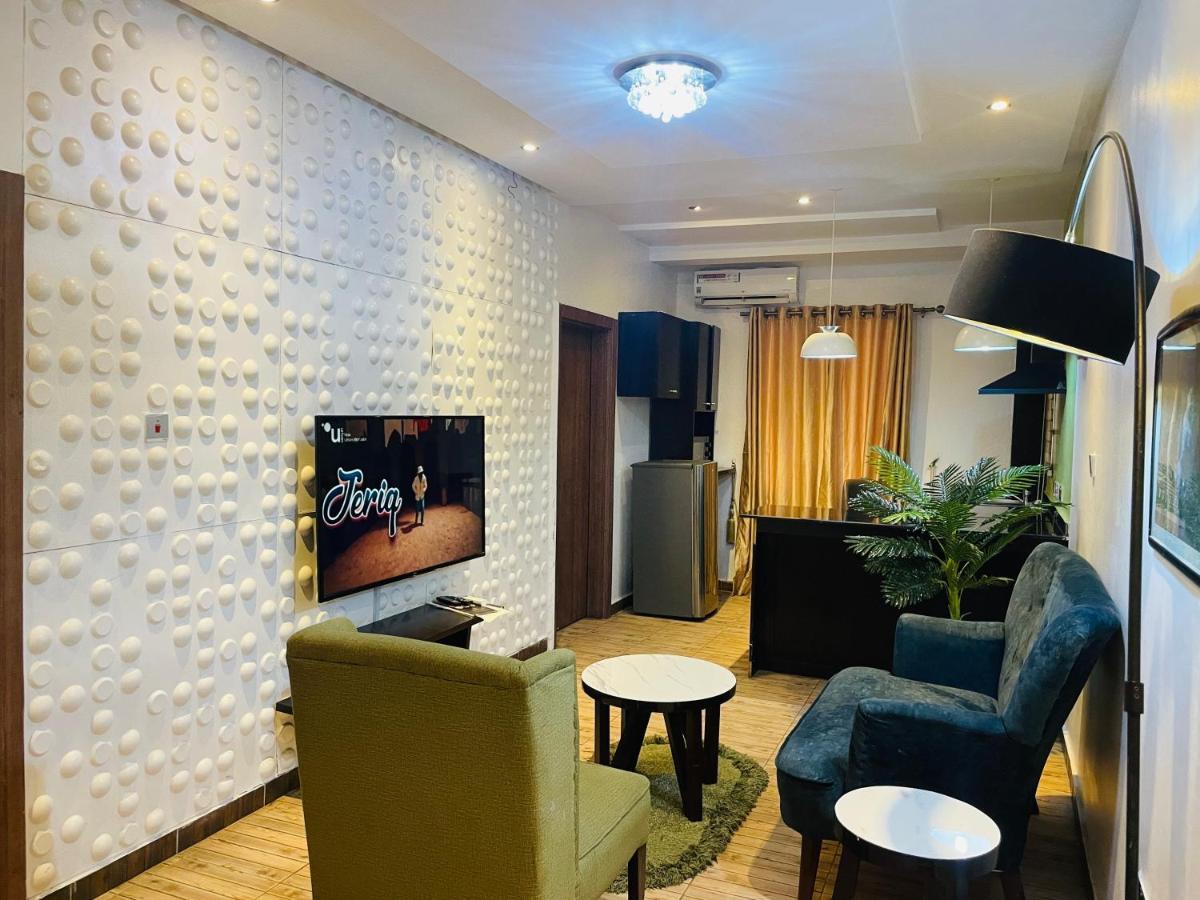 James Court Hotel & Luxury Apartments Лекки Экстерьер фото